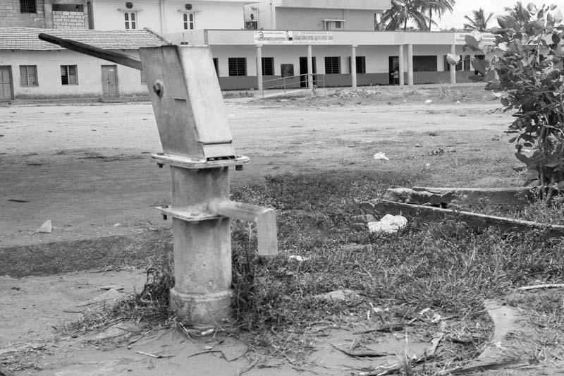 Human Right to Water in India - Defunct handpump within school premises in Bangalore Rural District, Karnataka